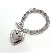 Silver 3D Heart with brilliant shine of crystals on a metal chain link toggle 7.25in