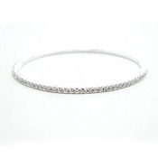 7332 $14 This is an elegant single row Austrian crystal bangle plated in Rhodium the picture just does NOT do justice