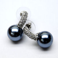  Austrian crystal earrings 1 inch drop 10mm pearl