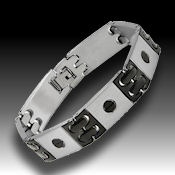 8237 $30 Black stainless steel 55.6g, fold over clasp, 14mm wide 8in long 2.5mm deep